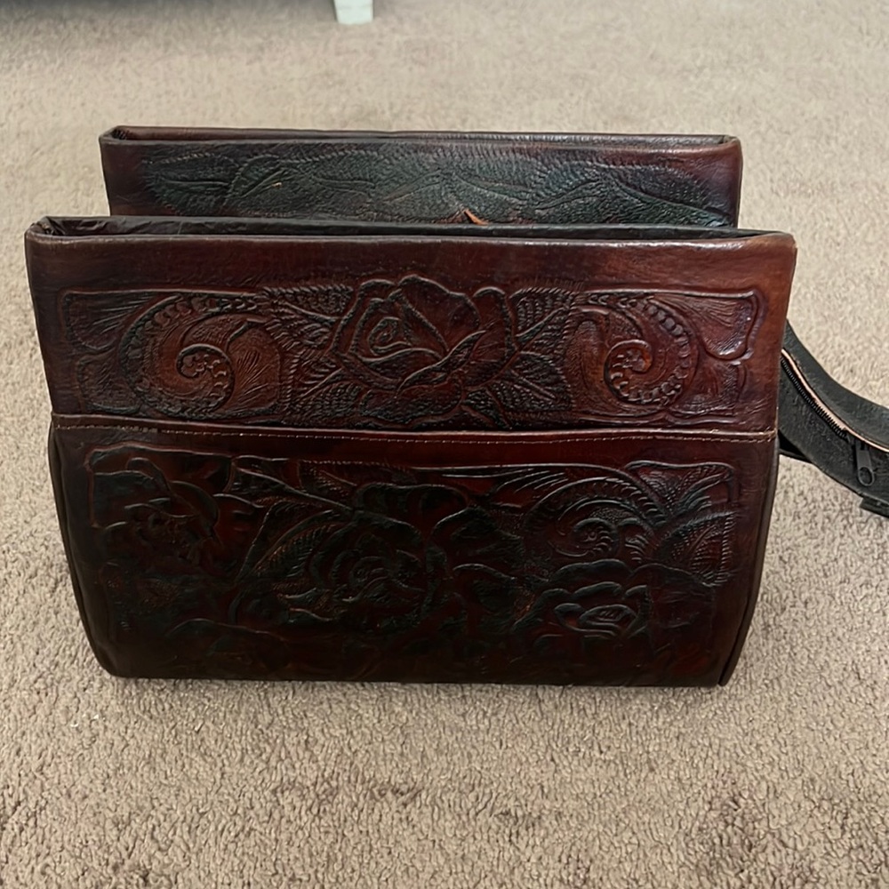 Dark brown leather Mexican style purse